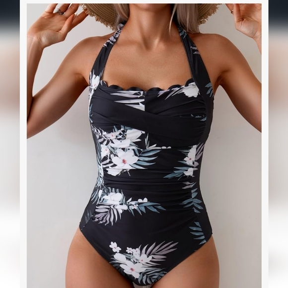 Floral Halter One-Piece Swimsuit Tummy Control NWOT - Picture 4 of 12